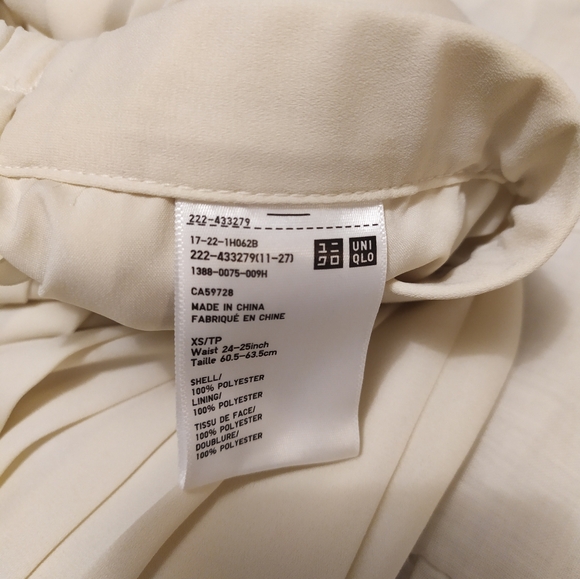 Uniqlo White Pleated Midi Skirt size XS - Picture 2 of 2